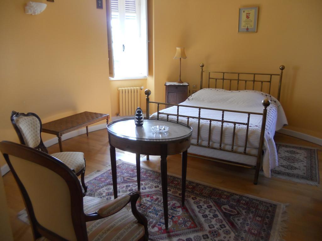 Château de la Moissetie Aurillac Extérieur photo