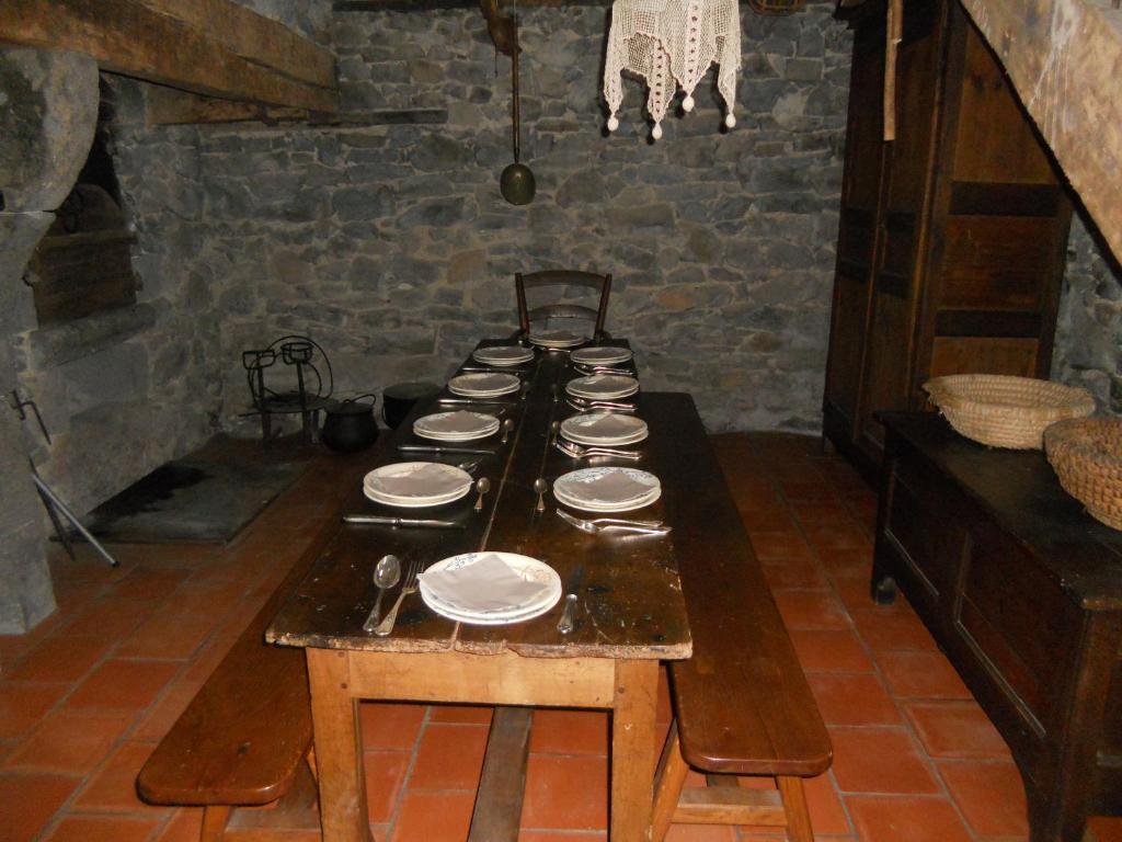 Château de la Moissetie Aurillac Extérieur photo